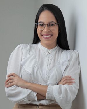 Profa. Dra. Laura Maria Castro