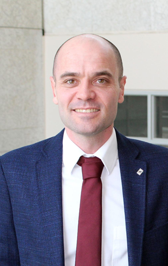 Prof. Dr. Robinson Sabino da Silva