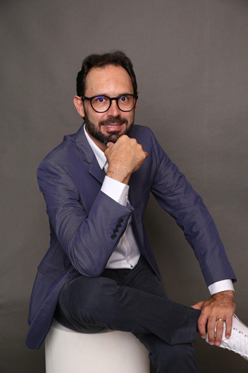 Prof. Dr. Iury Oliveira Castro